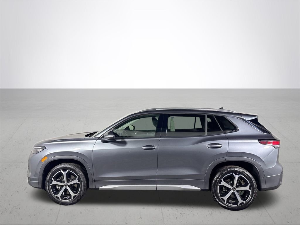 New 2026 Platinum Gray Metallic Volkswagen 2.0T SE image 9