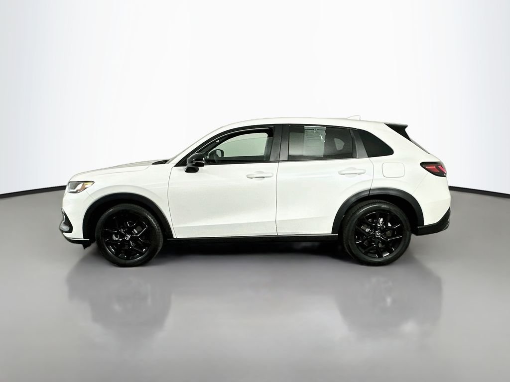 Used 2025 White Honda Sport image 5