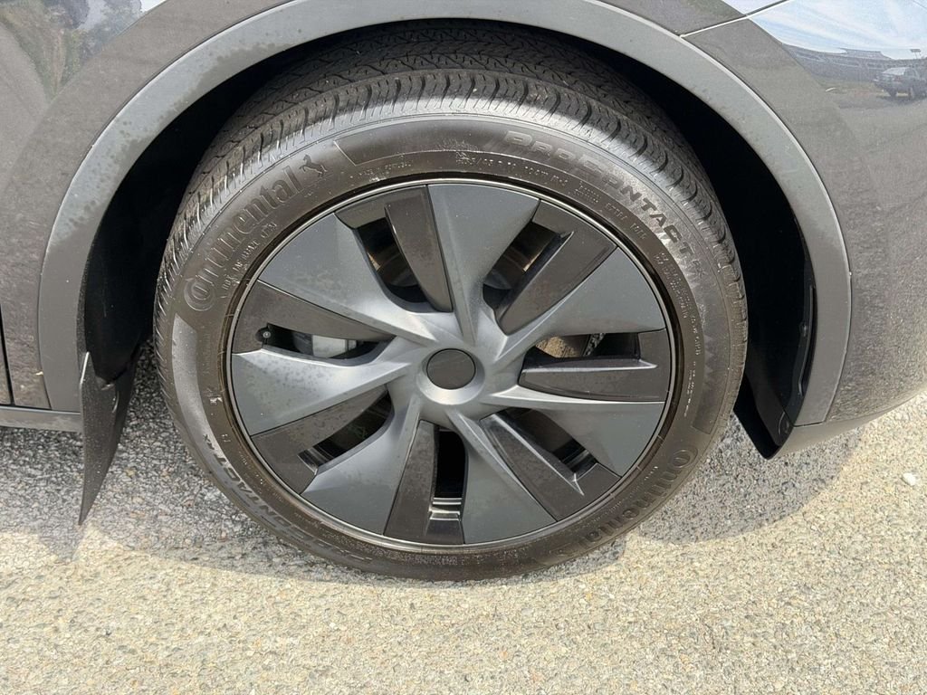 Used 2024 Gray Tesla Long Range image 24