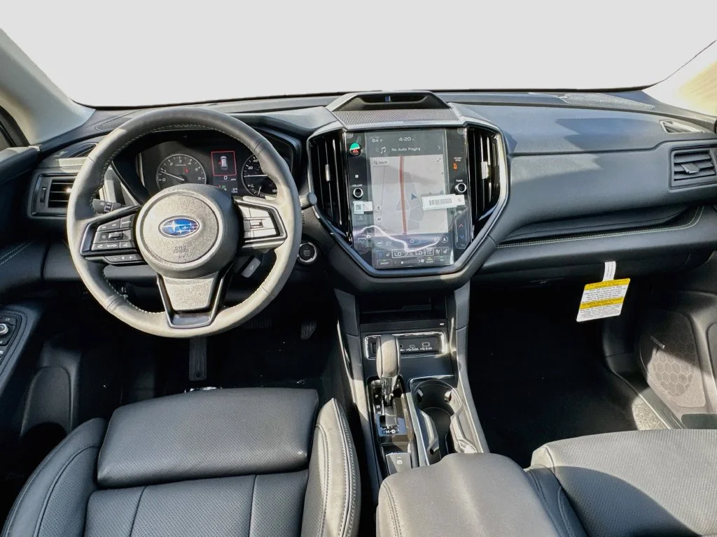New 2027 Silver Subaru Onyx Edition Touring image 28
