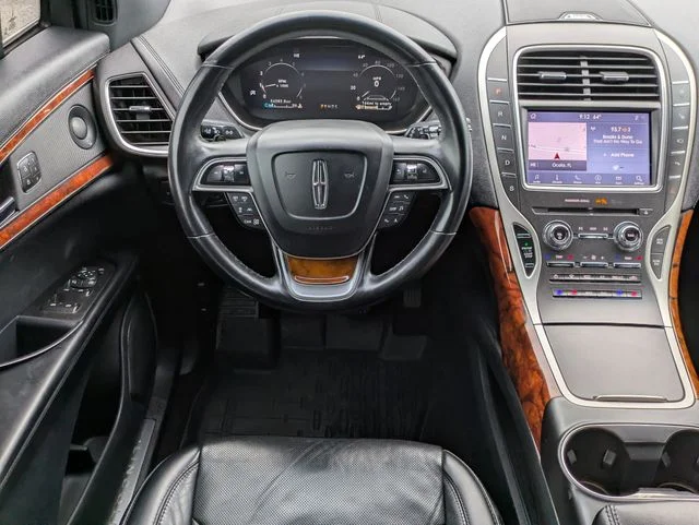 Used 2020 Black Lincoln Reserve image 14