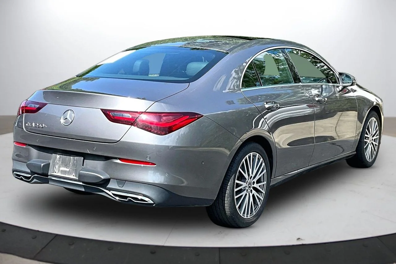Certified Used 2025 Gray Mercedes-Benz CLA 250 image 9