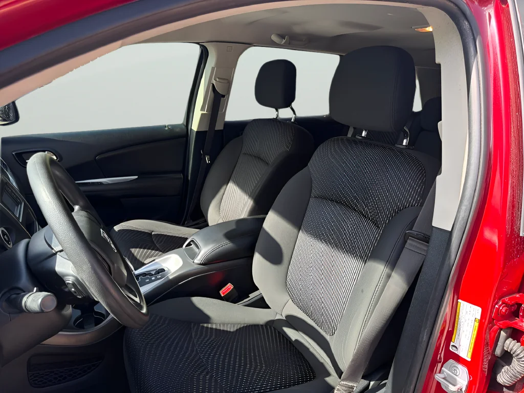 Used 2020 Red Dodge SE image 24