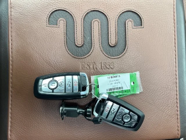 Used 2024 White Ford King Ranch image 43