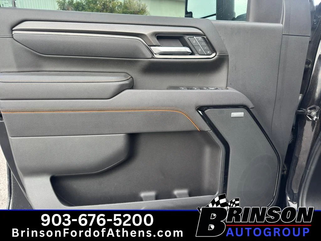 Used 2025 Onyx Black GMC AT4 image 19