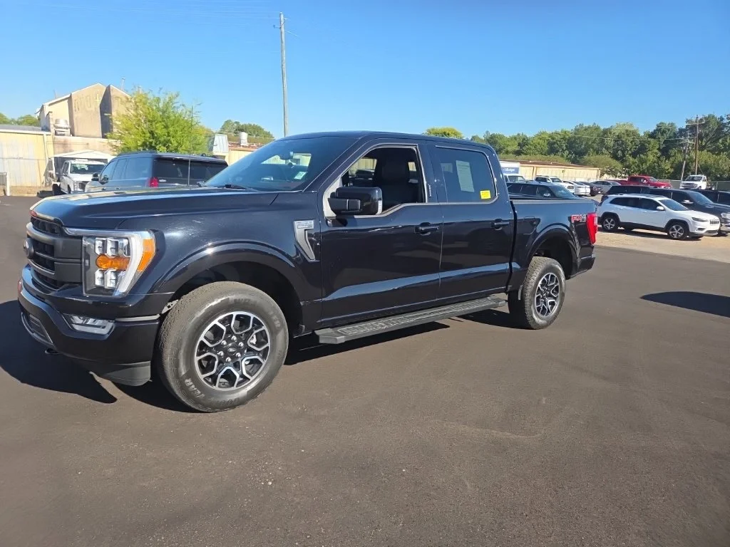 Used 2023 Black Ford Lariat image 7