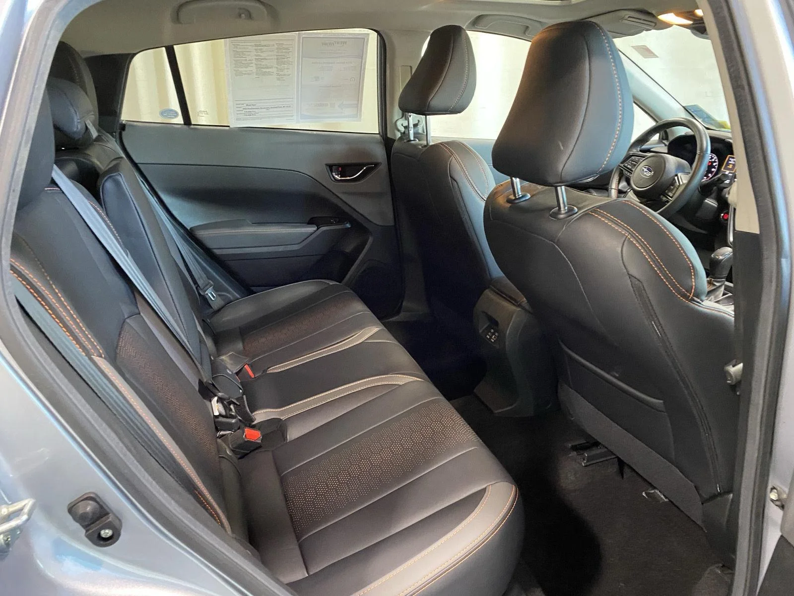 Used 2024 Ice Silver Metallic Subaru Limited image 17