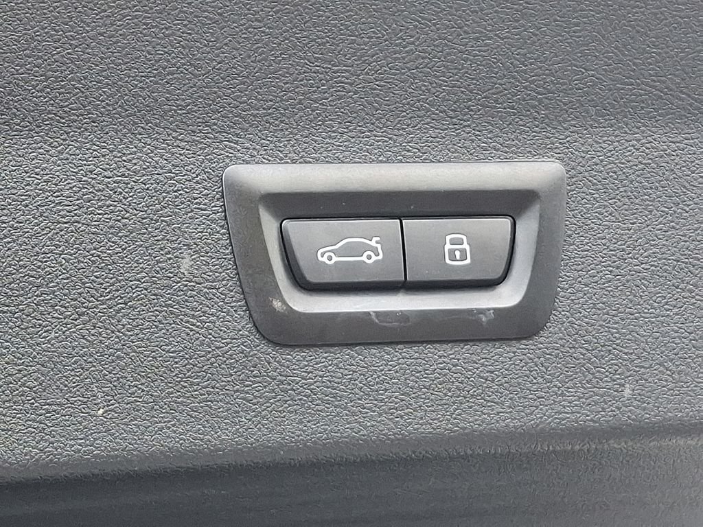 Certified Used 2023 White Metallic BMW xDrive30i image 32