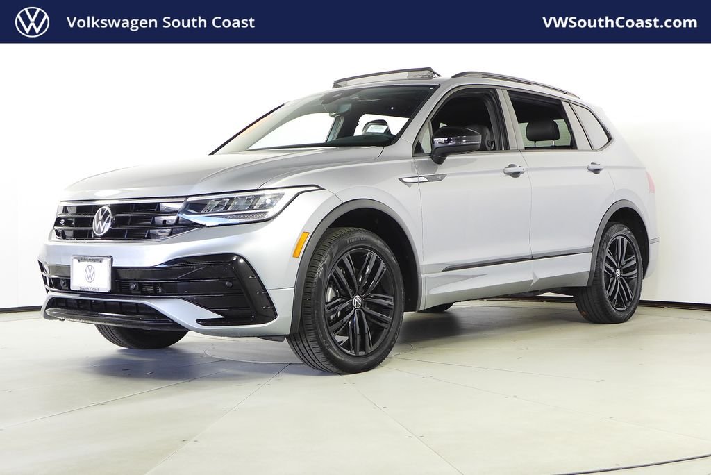 2022 Volkswagen Tiguan SE R-LINE BLACK
