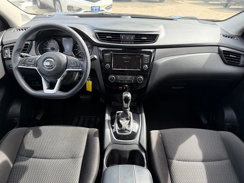 2020 Nissan Rogue Sport S - Photo 12
