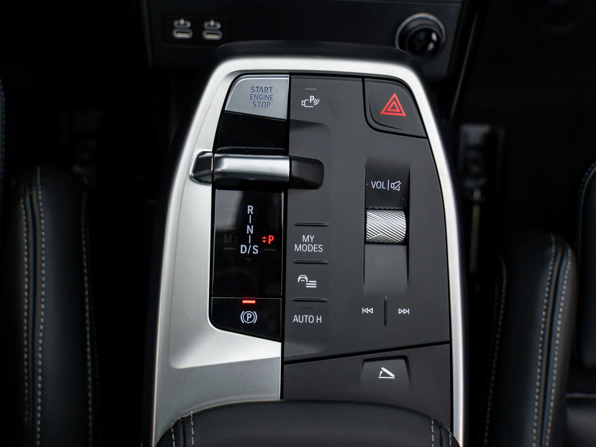 New 2026 White BMW xDrive28i image 20