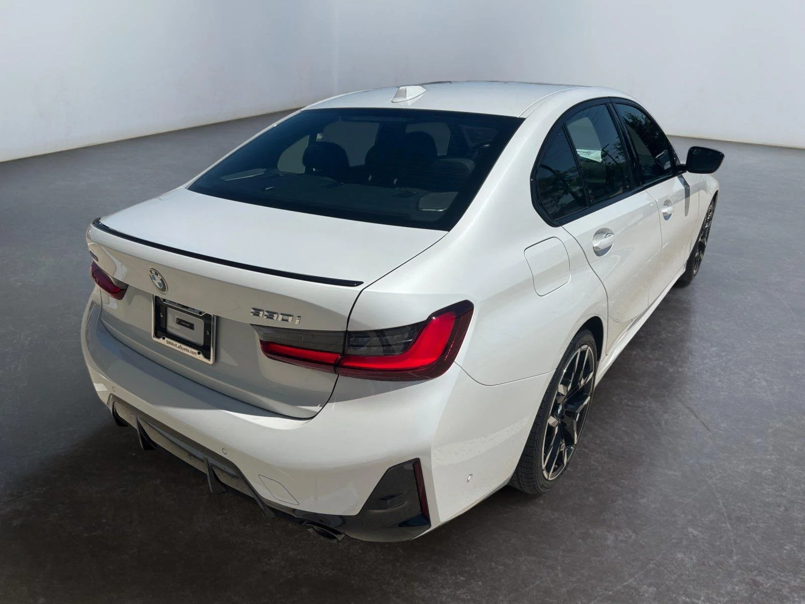 New 2026 Mineral White Metallic BMW 330i NA xDrive image 13