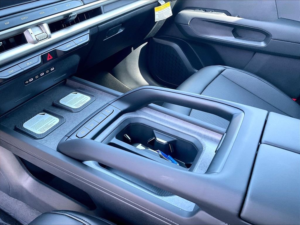 2027 Kia Telluride — photo 13