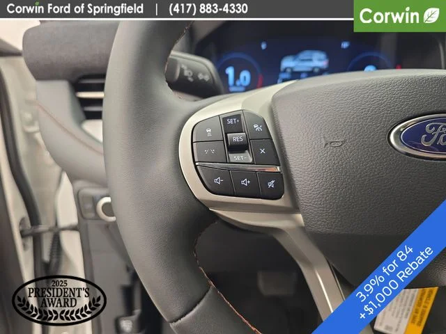 New 2026 Star White Metallic Tri-Coat Ford Active image 34