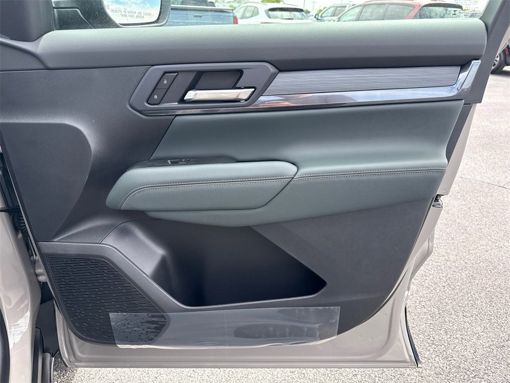 2026 GMC TERRAIN - Image 36