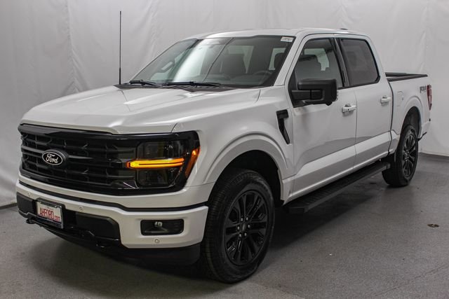 New 2026 White Ford XLT image 5