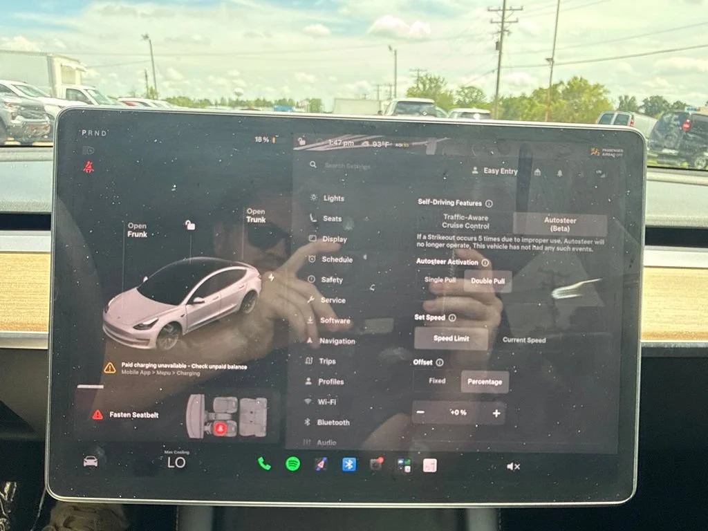 Used 2023  Tesla  image 22