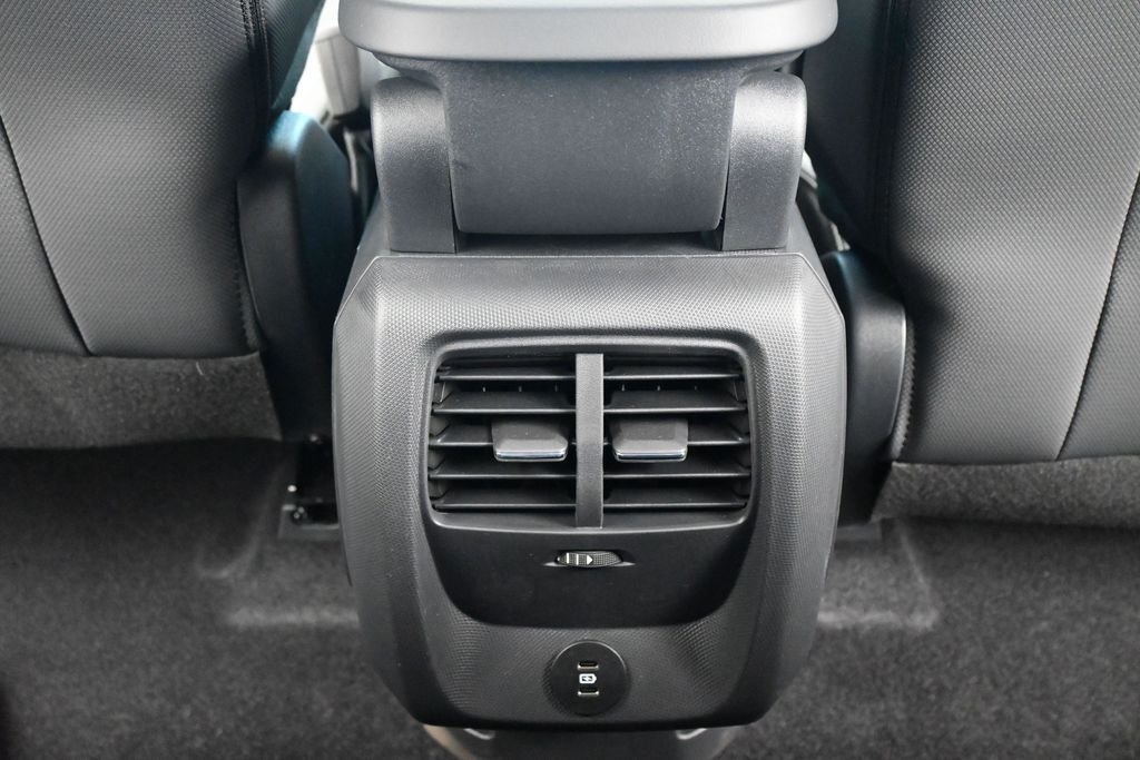 New 2026 Star White Metallic Tri-coat Ford Select image 19