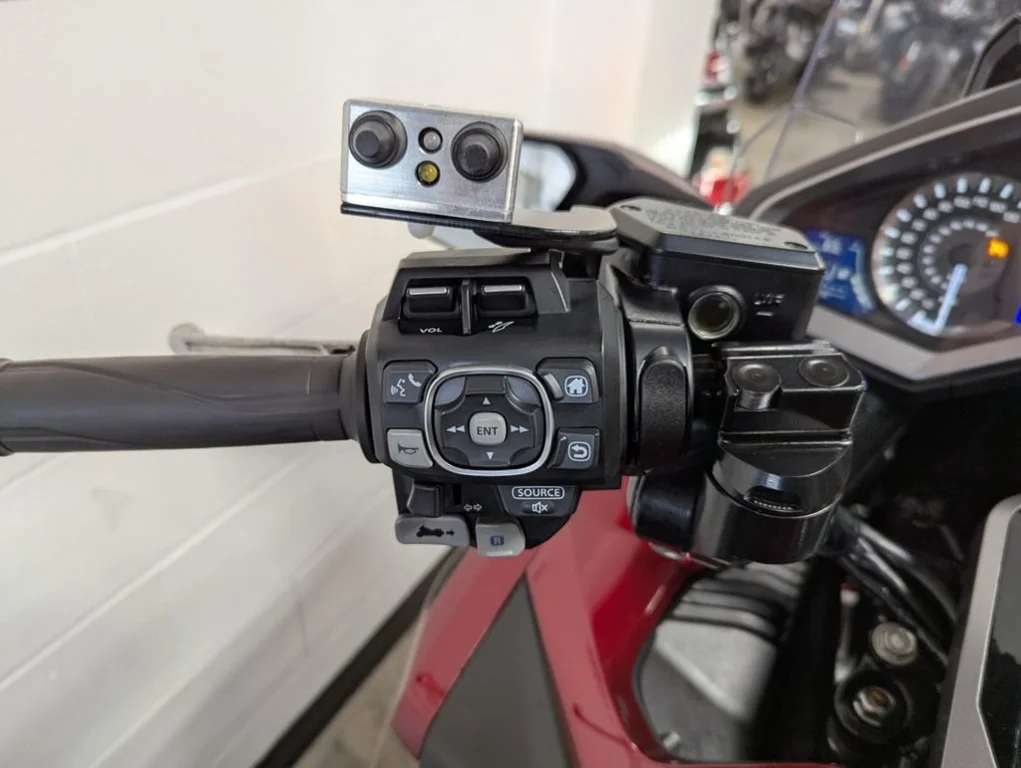 Used 2018 MAROON Honda Powersports Tour Candy Ardent Red image 15