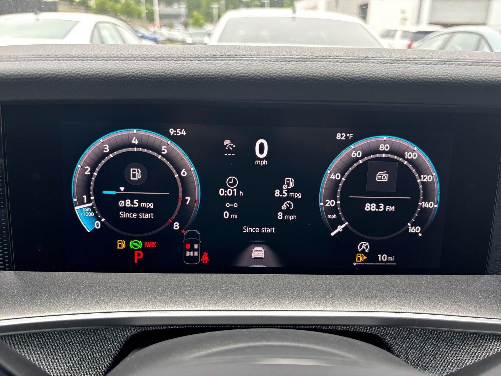 New 2026 Platinum Gray Metallic Volkswagen S image 21
