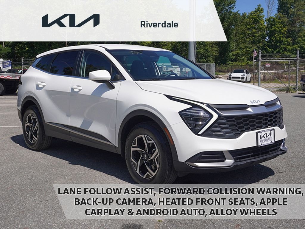Used 2024 White Kia LX image 1