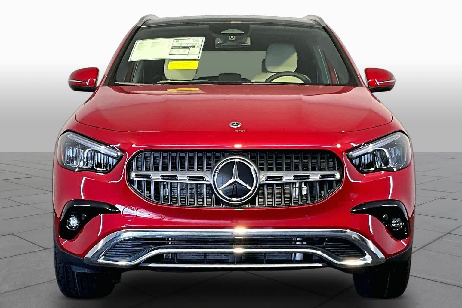 New 2026 MANUFAKTUR Patagonia Red Metallic Mercedes-Benz GLA 250 image 2
