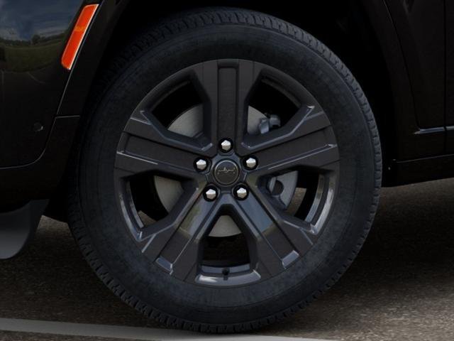 New 2027 High-Gloss Black Paint Jeep Limited Reserve image 34