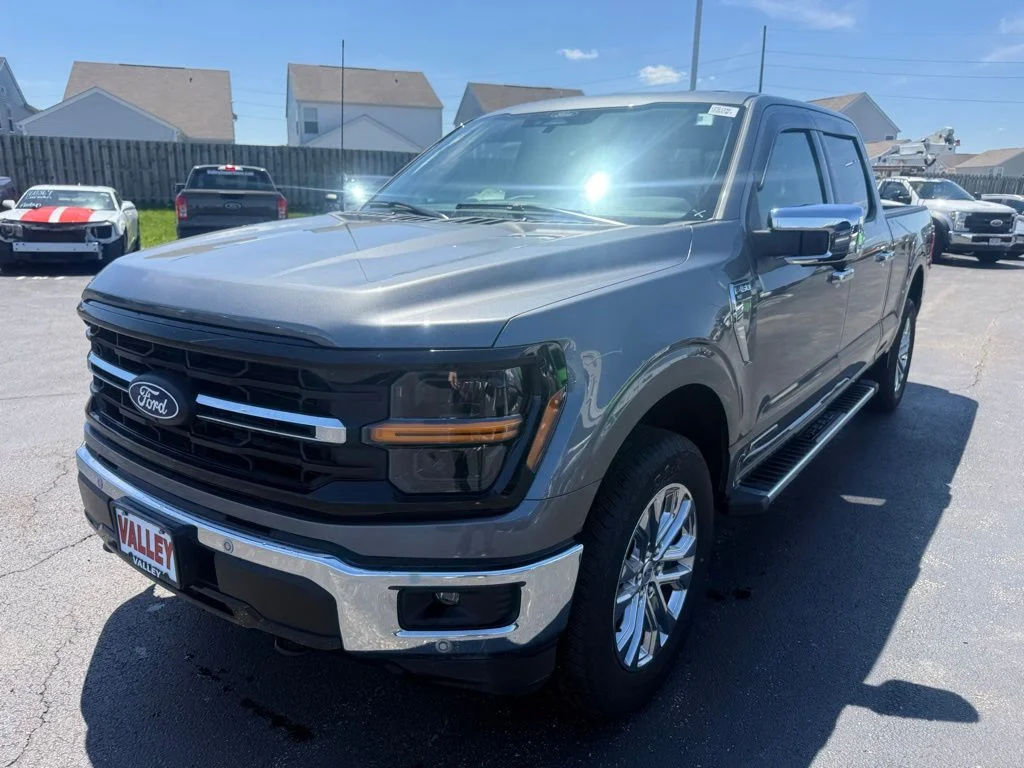 2025 Ford F-150 XLT - Photo 7