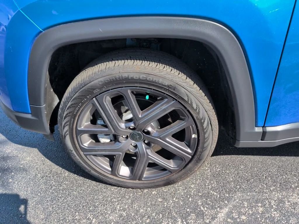 New 2026 Hydro Blue Pearlcoat Jeep Limited image 13