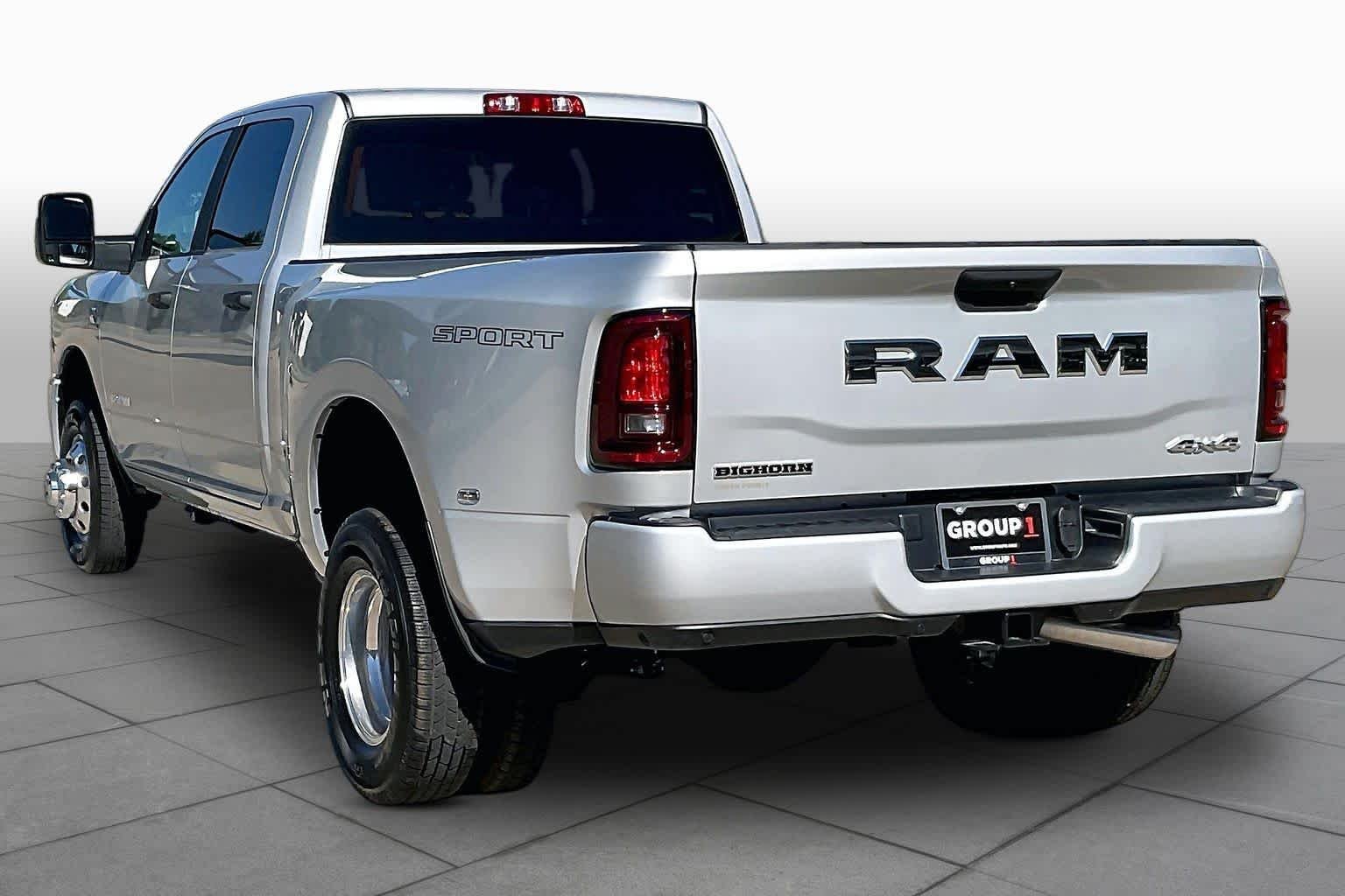 New 2027 Silver-Zynith Exterior Paint RAM Big Horn image 12