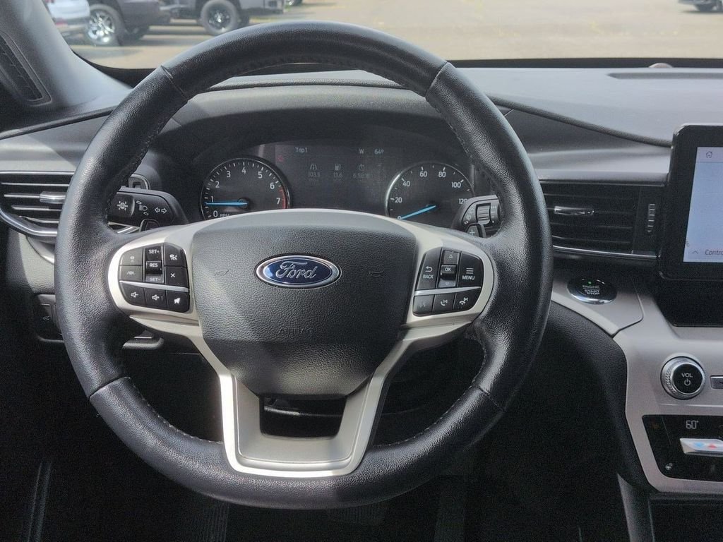 Used 2021 Blue Metallic Ford XLT image 14