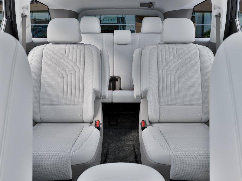New 2027 Ecotronic Gray Pearl Hyundai Blue SEL Premium 7P image 12