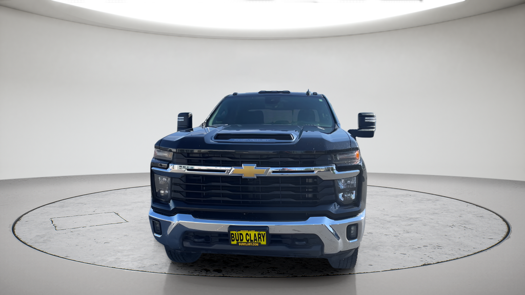 Used 2024 Black Chevrolet LT image 2