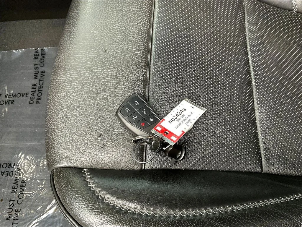 Used 2021 Hunter Green GMC Denali image 35