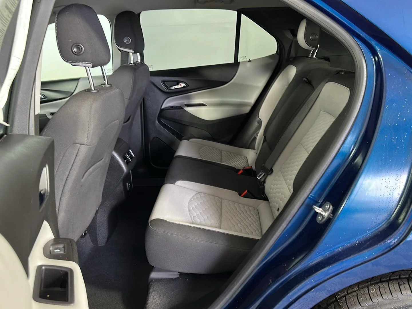 Used 2019 Pacific Blue Metallic Chevrolet LT image 18