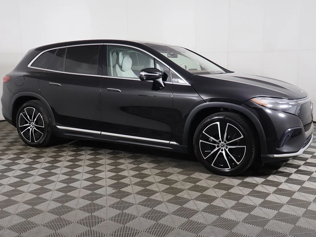 Used 2023 Black Mercedes-Benz 450 image 19