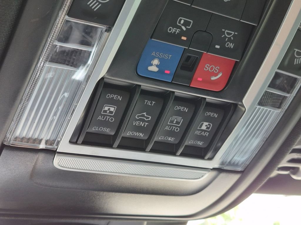 Used 2023 Black Ram Laramie image 19