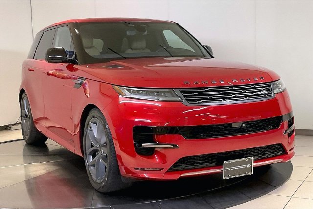 Used 2024 Red Land Rover Dynamic SE image 15