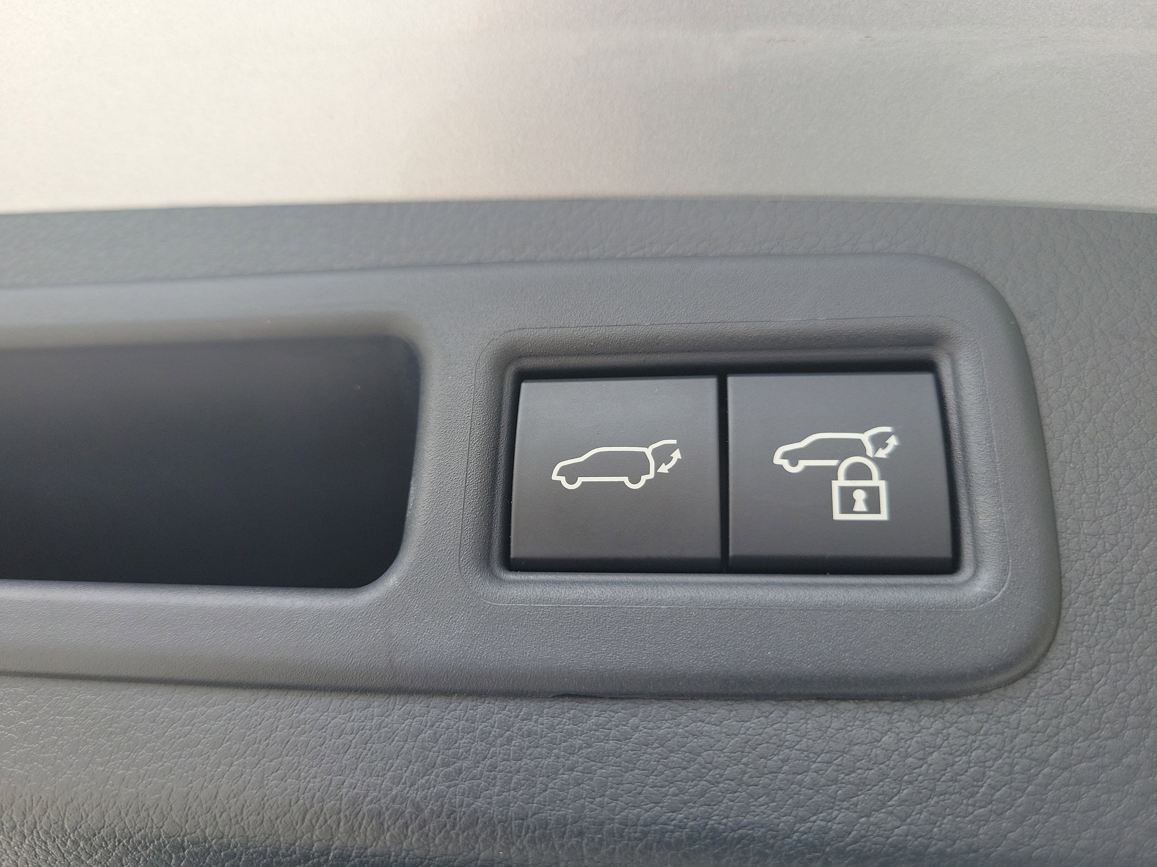 Certified Used 2025 Iridium Lexus RX 350 image 13