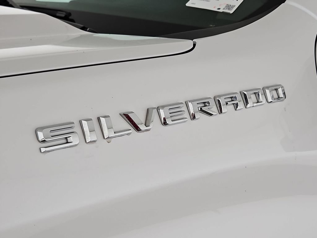 Used 2023 Iridescent Pearl Tricoat Chevrolet LTZ image 38
