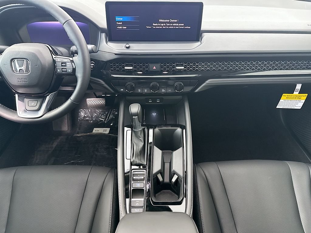New 2026 Platinum White Pearl Honda Touring image 15