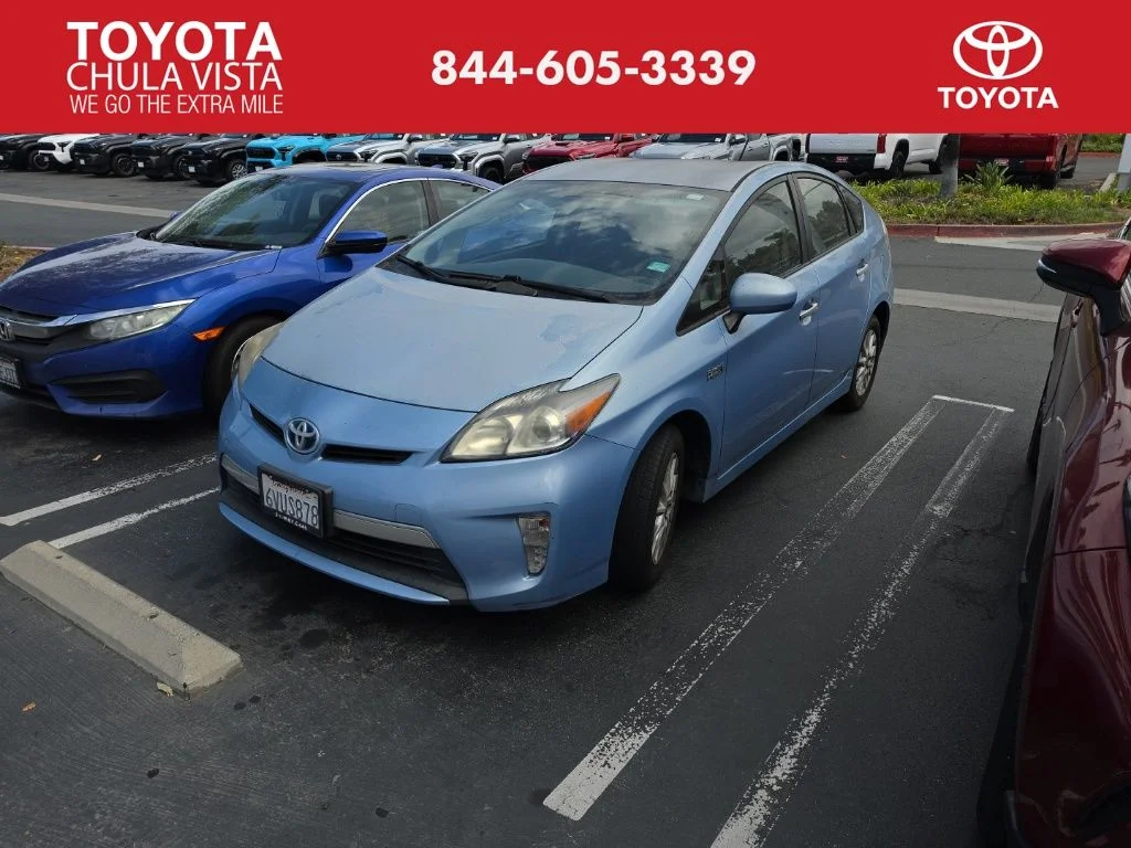 Used 2013 Blue Toyota Base image 19