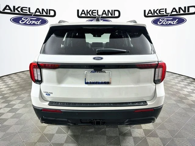New 2026 Ford Explorer ST-Line