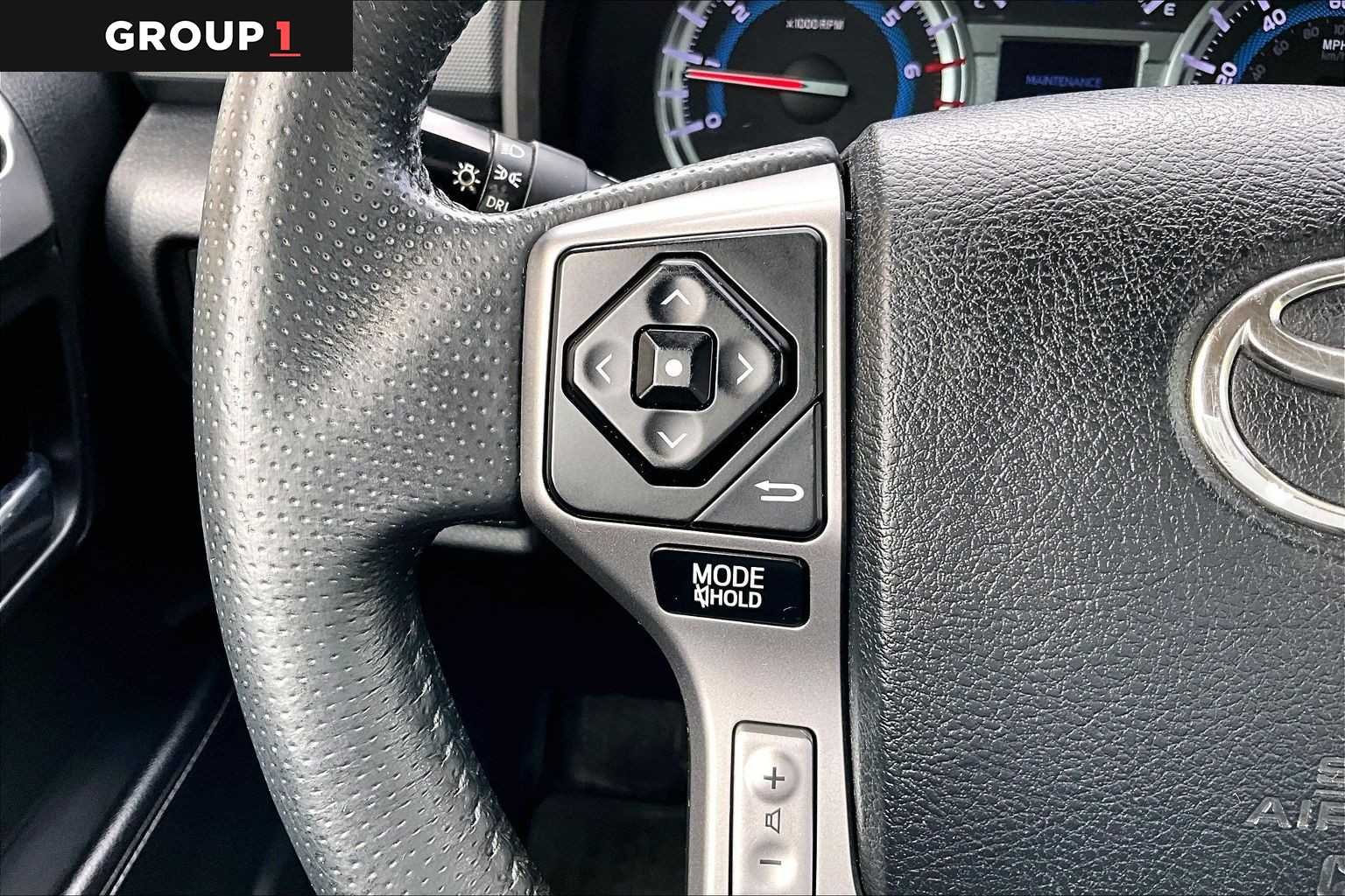 Used 2016 Barcelona Red Metallic Toyota SR5 Premium image 24