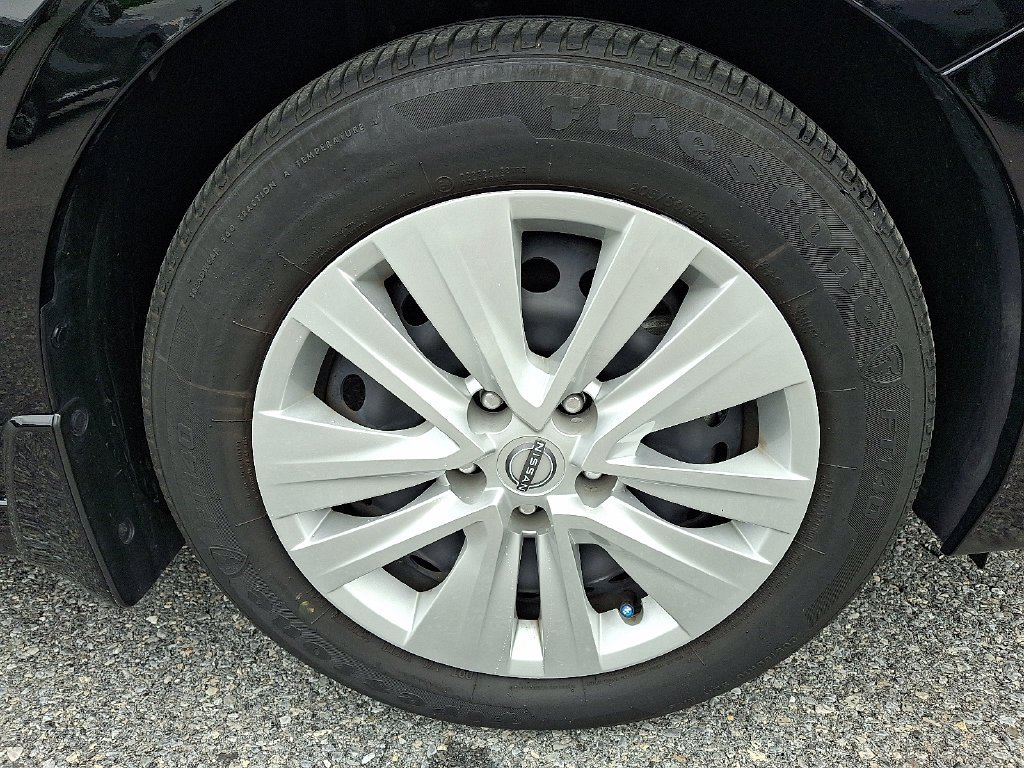 Used 2024 Black Nissan S image 9