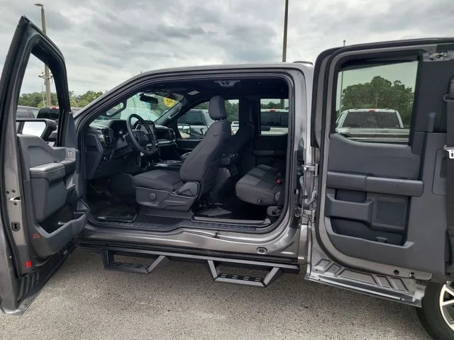 Used 2024 Gray Ford STX image 11