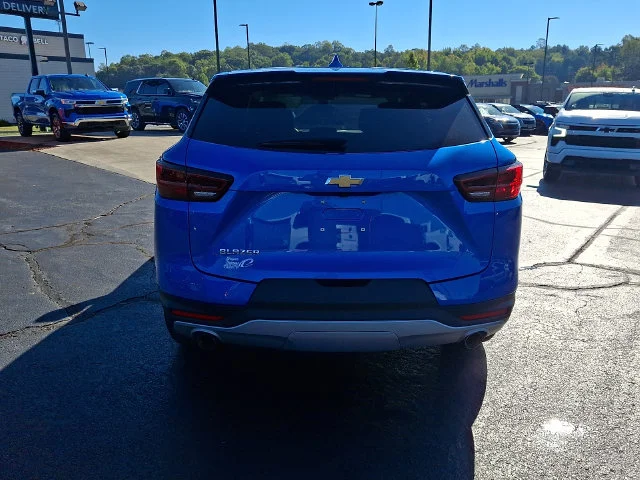 Used 2024 Blue Chevrolet LT image 5