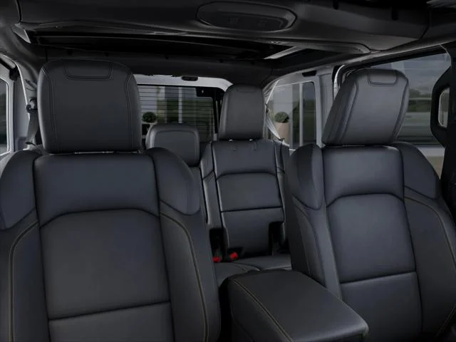 New 2026 Bright White Clear-Coat Exterior Paint Jeep Sahara image 52