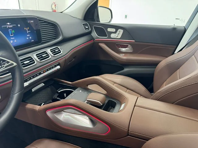 Certified Used 2026 Black Mercedes-Benz GLE 350 image 44
