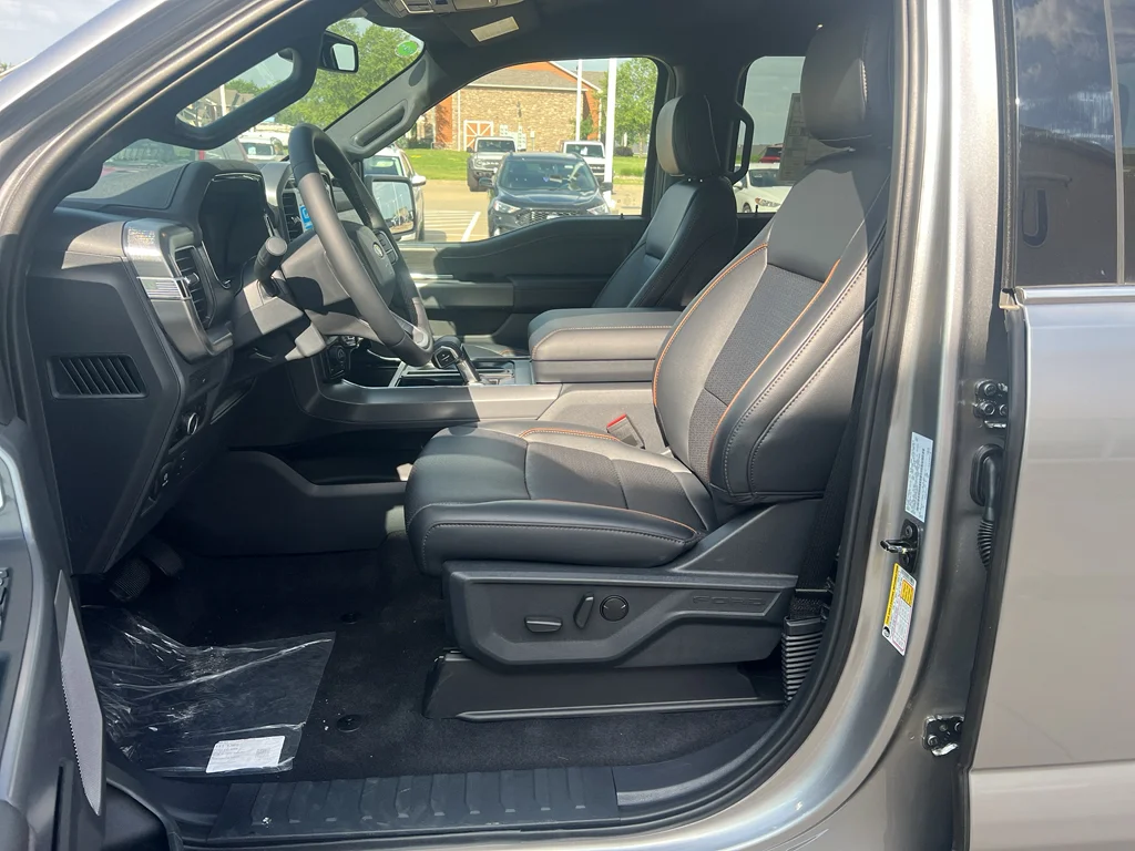 New 2026 Iconic Silver Metallic Ford Lariat® image 12